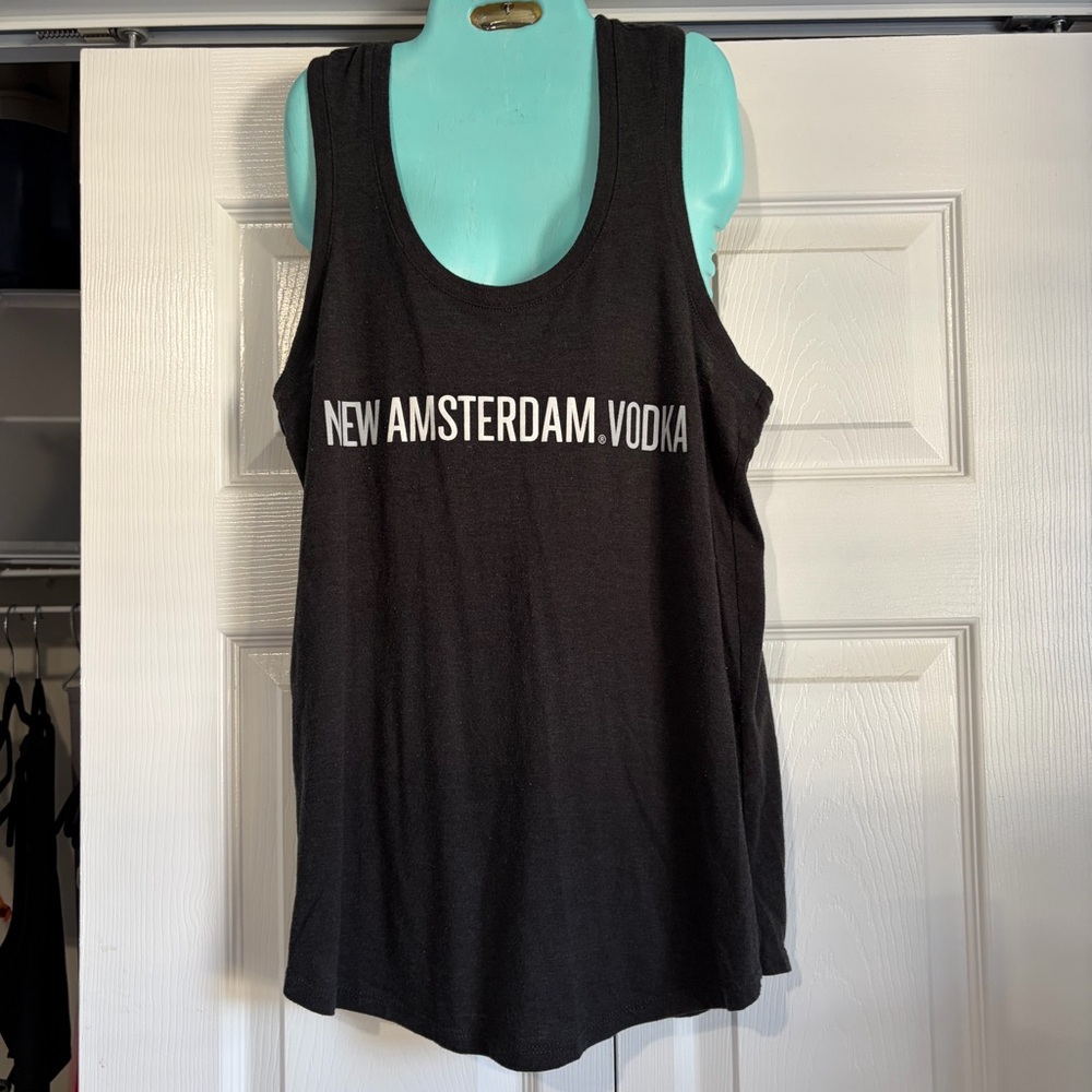 🤯 5/$20 New Amsterdam Vodka Gray Tank Top